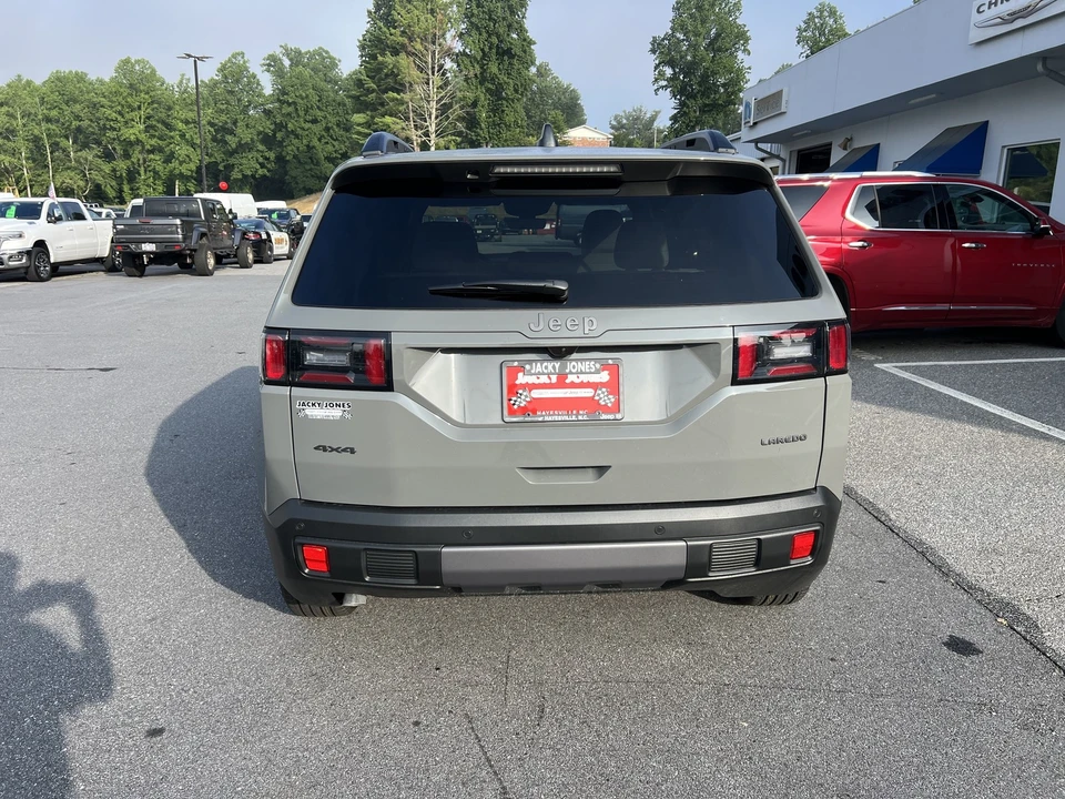 2026 Jeep Cherokee - Image 2 of 30
