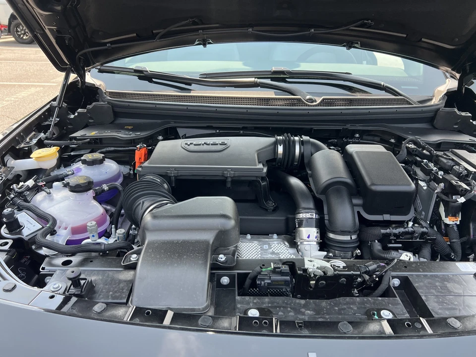 2026 Jeep Cherokee - Image 27 of 29