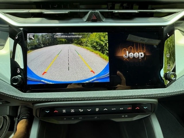 2026 Jeep Cherokee - Image 24 of 29