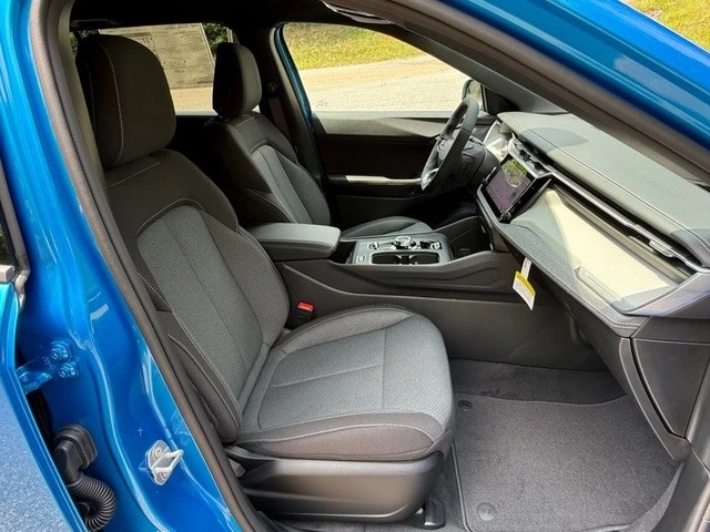 2026 Jeep Cherokee - Image 19 of 29