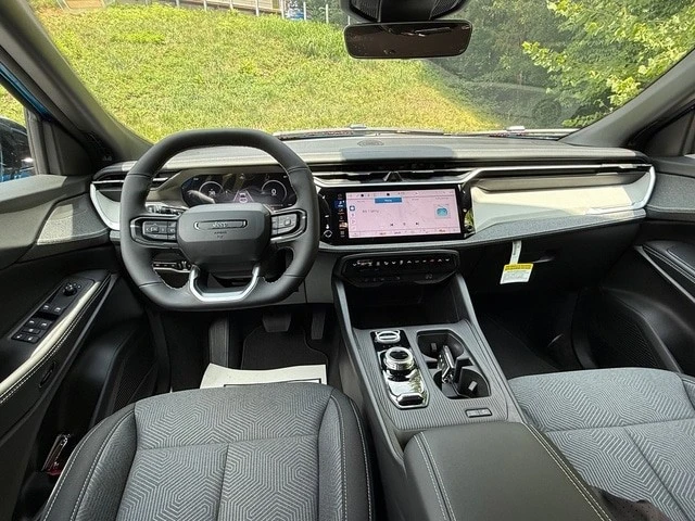 2026 Jeep Cherokee - Image 11 of 29