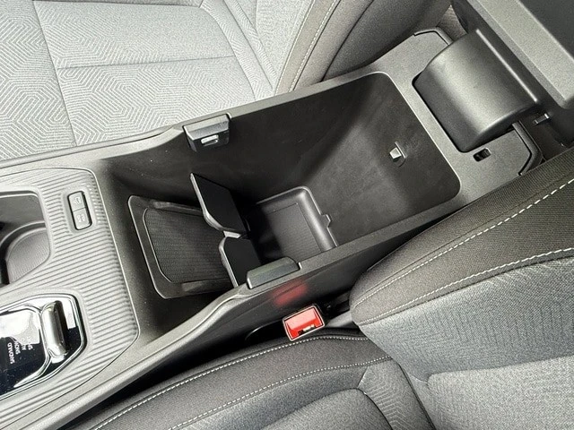 2026 Jeep Cherokee - Image 26 of 29