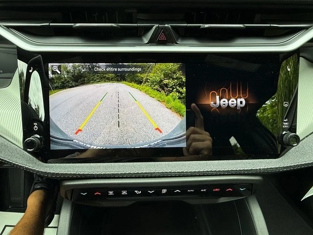 2026 Jeep Cherokee - Image 24 of 29
