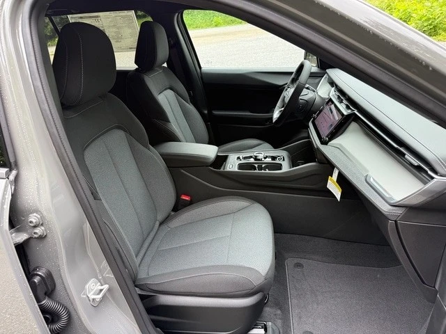 2026 Jeep Cherokee - Image 19 of 29