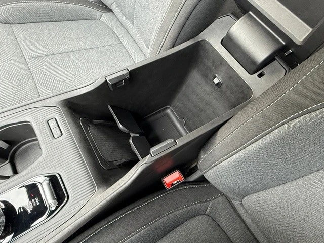 2026 Jeep Cherokee - Image 26 of 29