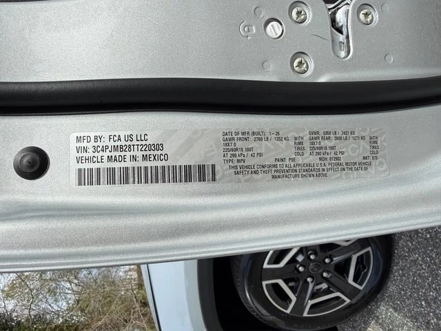 2026 Jeep Cherokee - Image 29 of 29