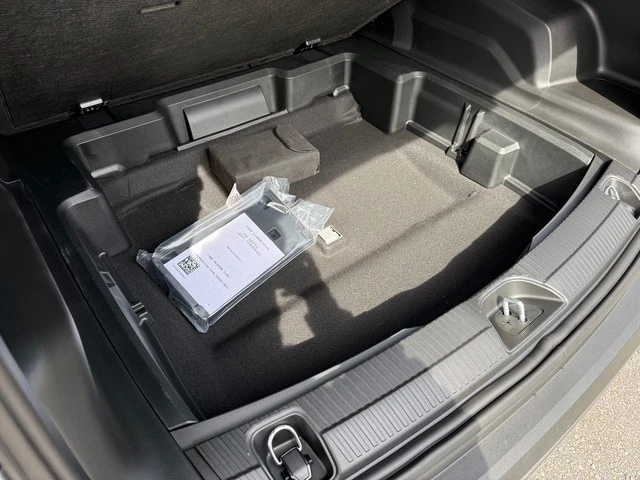 2026 Jeep Cherokee - Image 18 of 29