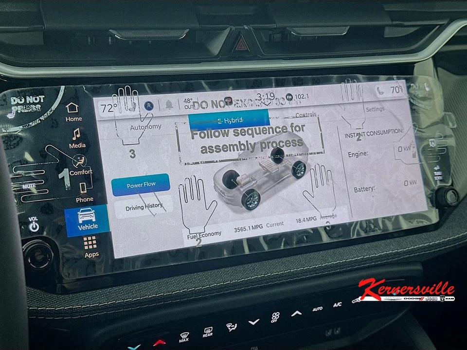2026 Jeep Cherokee - Image 15 of 21