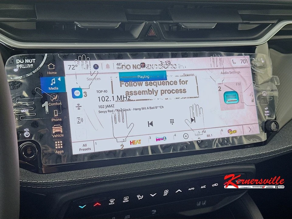 2026 Jeep Cherokee - Image 13 of 21