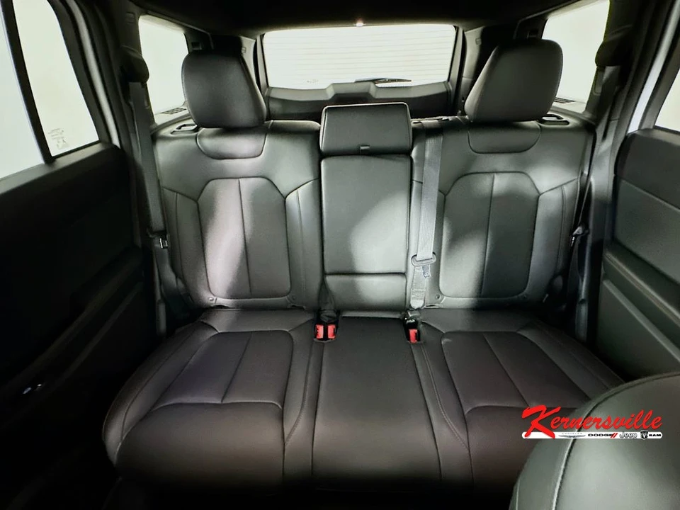 2026 Jeep - Image 10 of 22