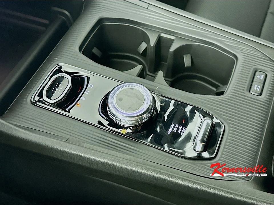 2026 Jeep Cherokee - Image 12 of 21