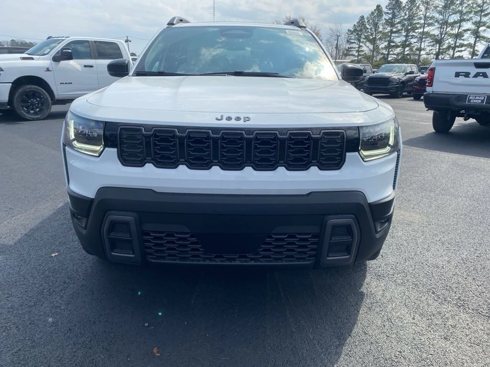 2026 Jeep Cherokee - Image 2 of 12