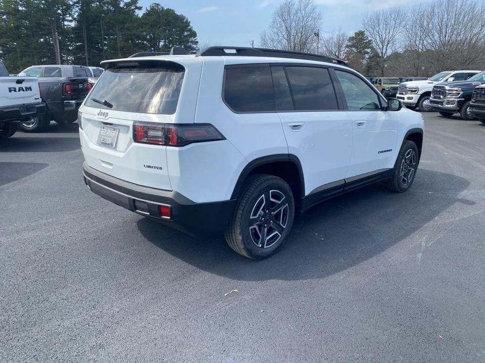 2026 Jeep Cherokee - Image 5 of 12