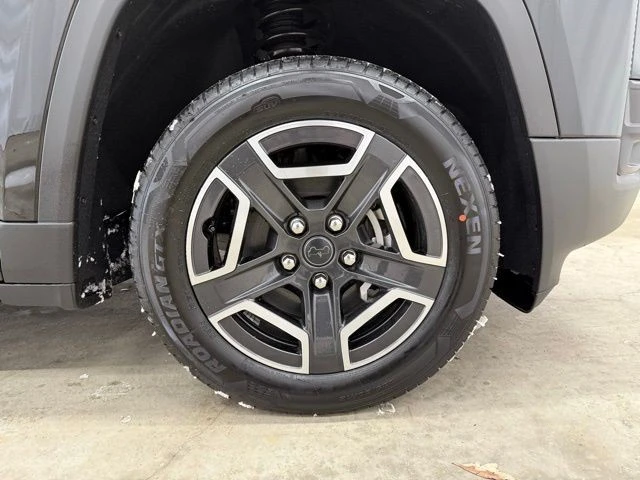 2026 Jeep Cherokee - Image 28 of 29