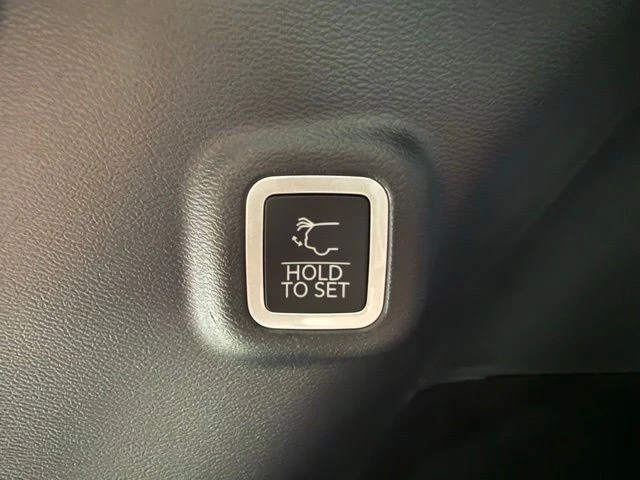 2026 Jeep Cherokee - Image 24 of 29
