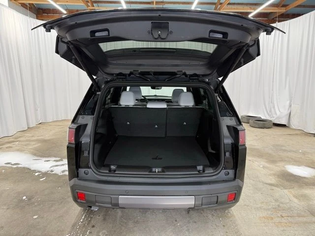 2026 Jeep Cherokee - Image 22 of 29