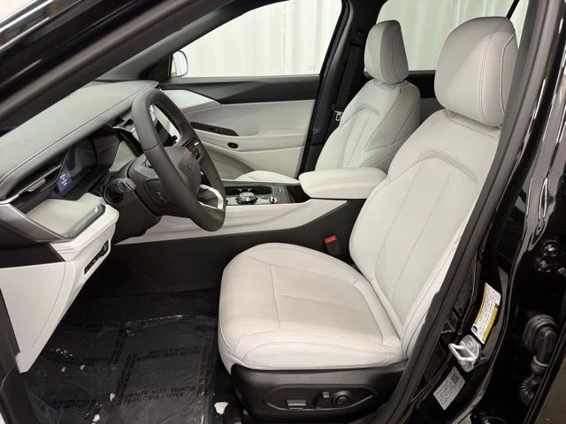 2026 Jeep Cherokee - Image 5 of 29