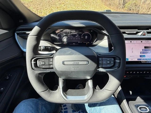 2026 Jeep Cherokee - Image 21 of 21
