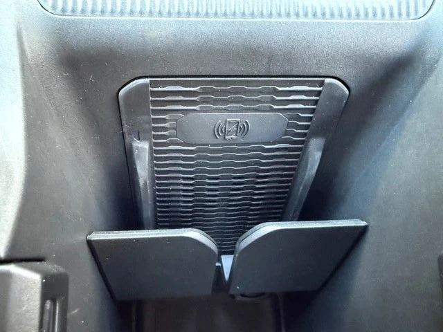 2026 Jeep Cherokee - Image 27 of 31