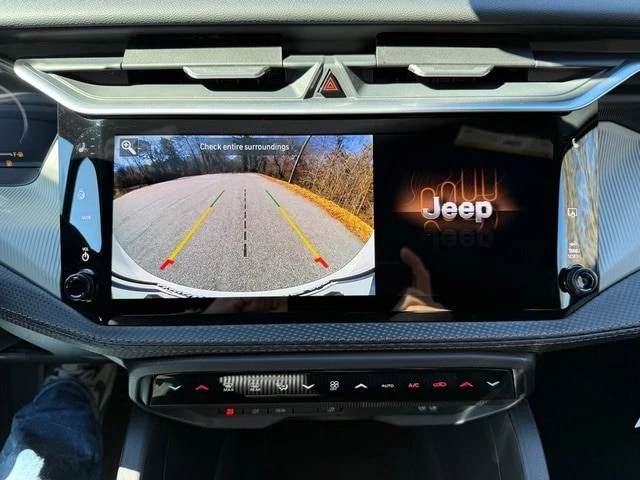 2026 Jeep Cherokee - Image 25 of 31