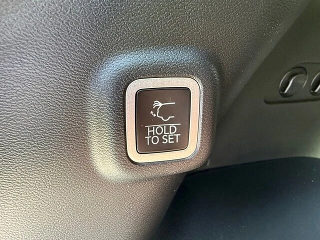 2026 Jeep Cherokee - Image 19 of 31