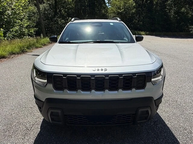 2026 Jeep Cherokee - Image 4 of 31