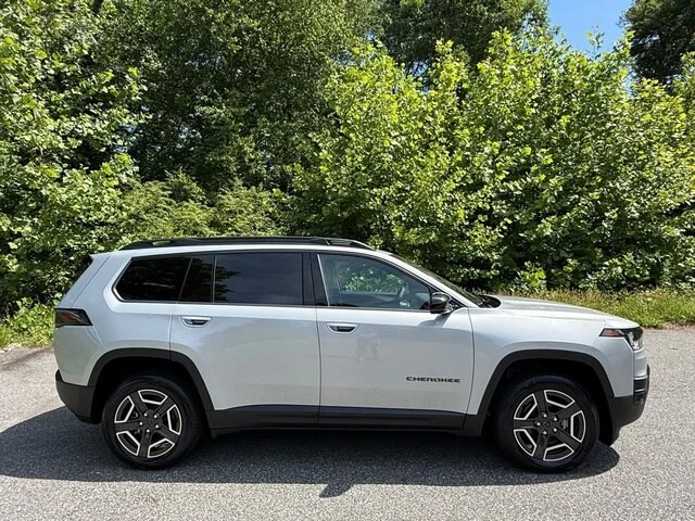 2026 Jeep Cherokee - Image 6 of 31