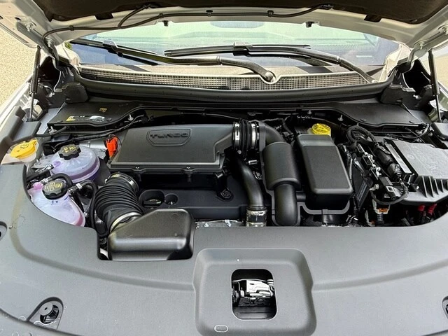 2026 Jeep Cherokee - Image 10 of 31