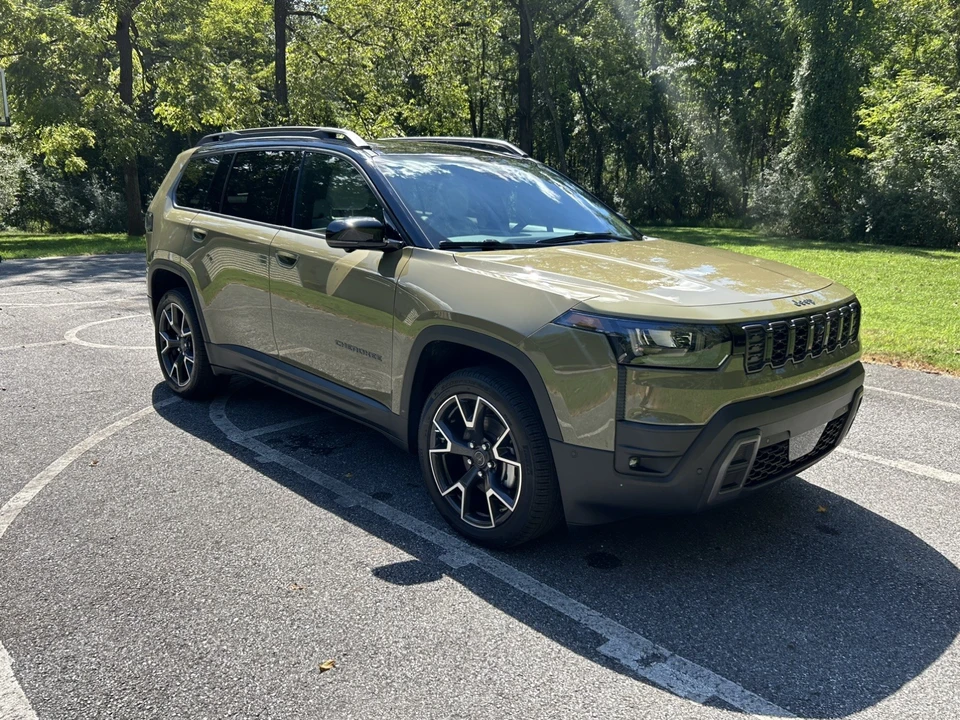 2026 Jeep Cherokee - Image 22 of 31