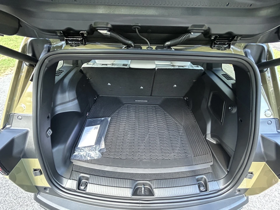 2026 Jeep Cherokee - Image 28 of 31
