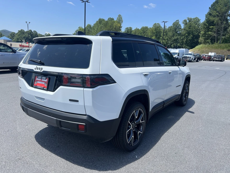 2026 Jeep Cherokee - Image 3 of 31