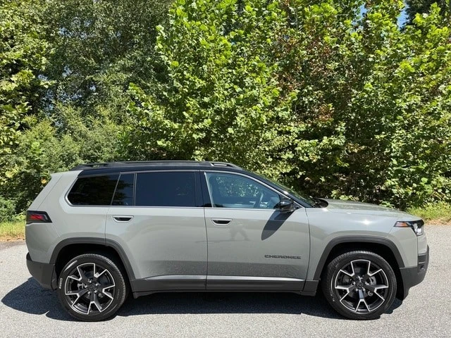 2026 Jeep Cherokee - Image 6 of 31