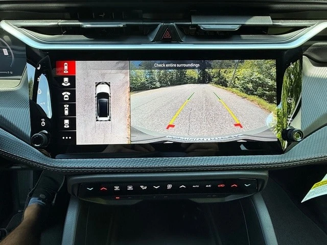 2026 Jeep Cherokee - Image 29 of 31
