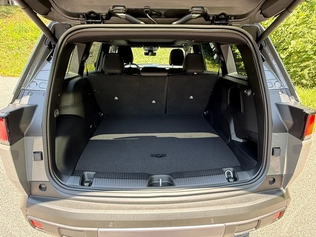 2026 Jeep Cherokee - Image 20 of 31