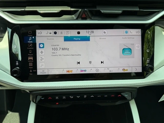 2026 Jeep Cherokee - Image 25 of 31