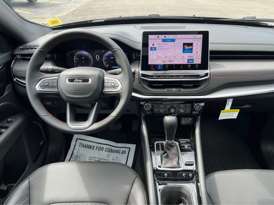 2026 Jeep Compass - Image 13 of 20