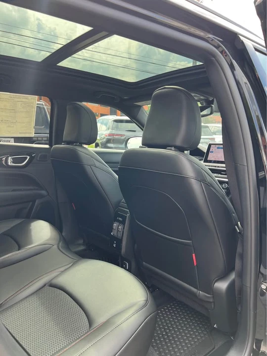 2026 Jeep Compass - Image 12 of 20