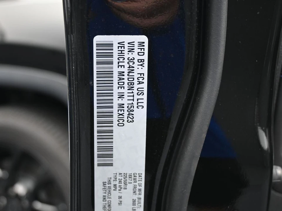 2026 Jeep Compass - Image 16 of 21