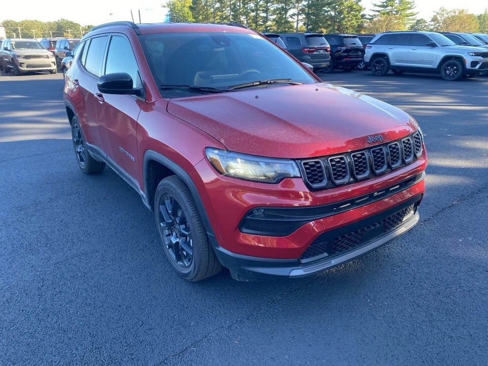 2026 Jeep Compass - Image 3 of 12