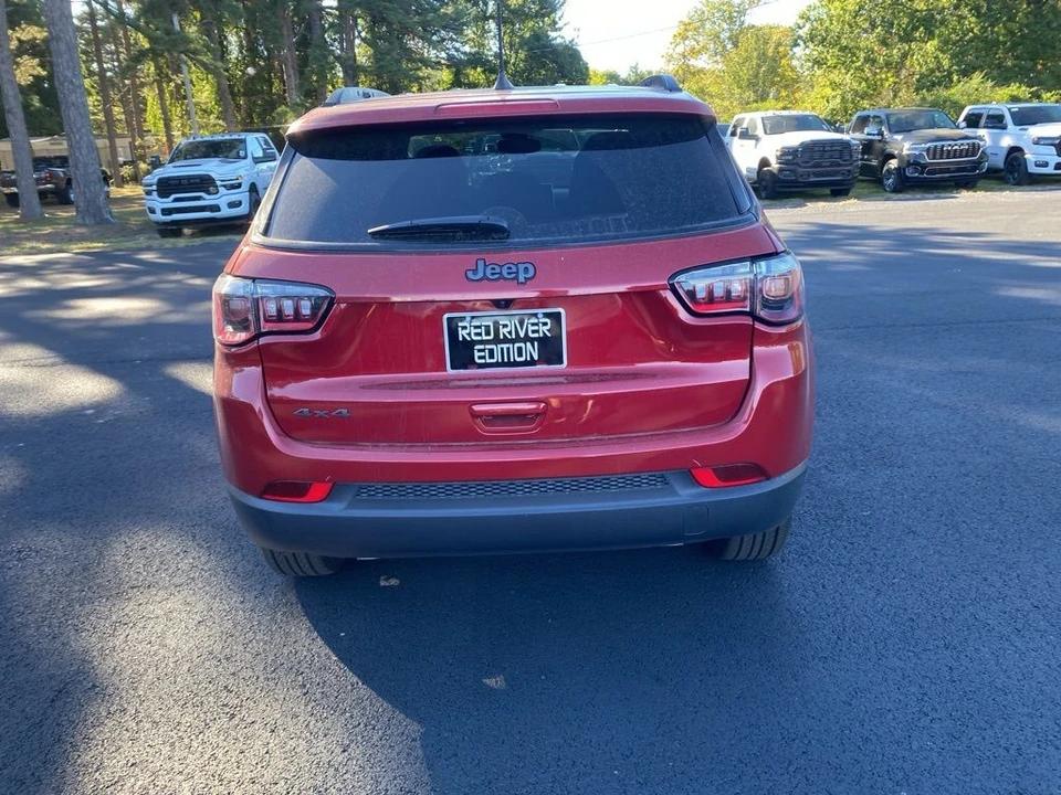 2026 Jeep Compass - Image 6 of 12