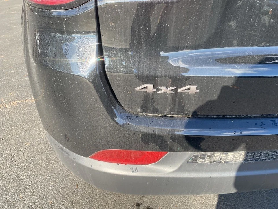 2026 Jeep Compass - Image 10 of 12
