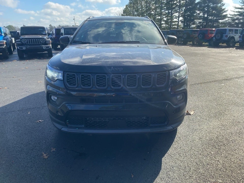 2026 Jeep Compass - Image 2 of 12