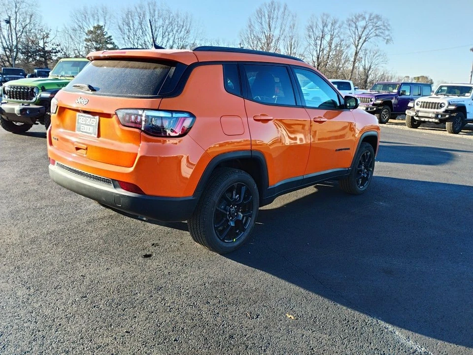 2026 Jeep Compass - Image 5 of 12