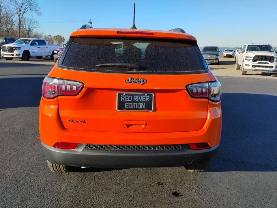 2026 Jeep Compass - Image 6 of 12