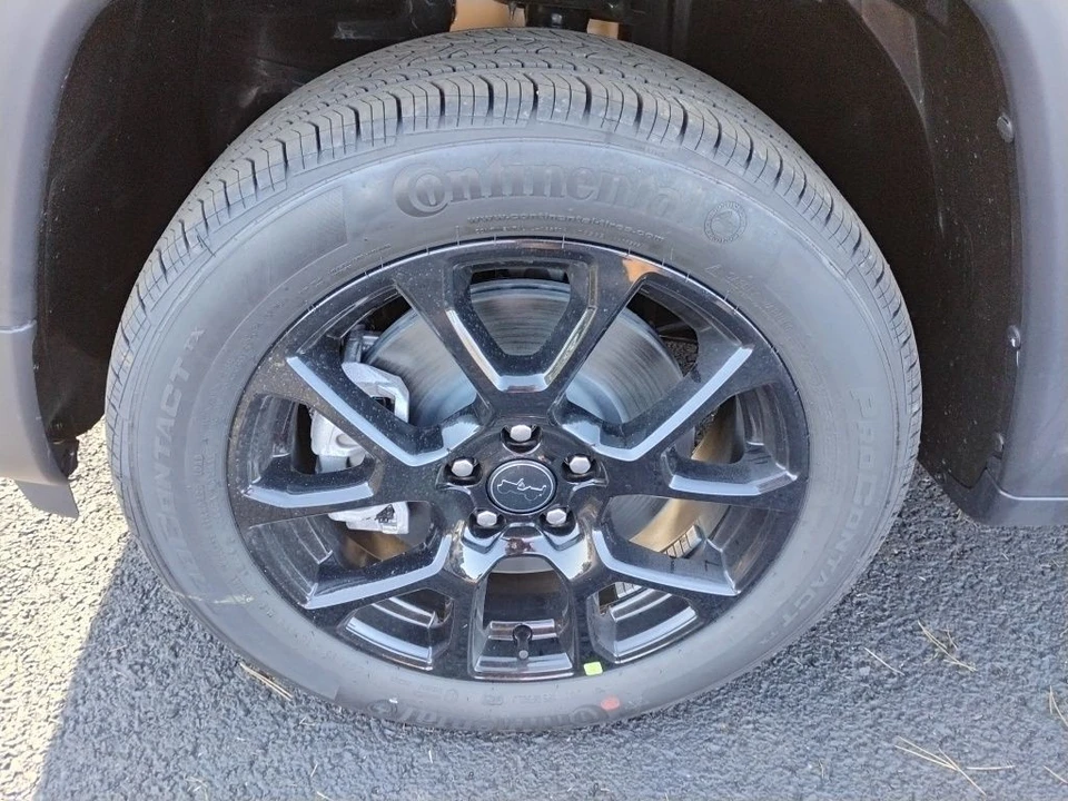 2026 Jeep Compass - Image 9 of 12