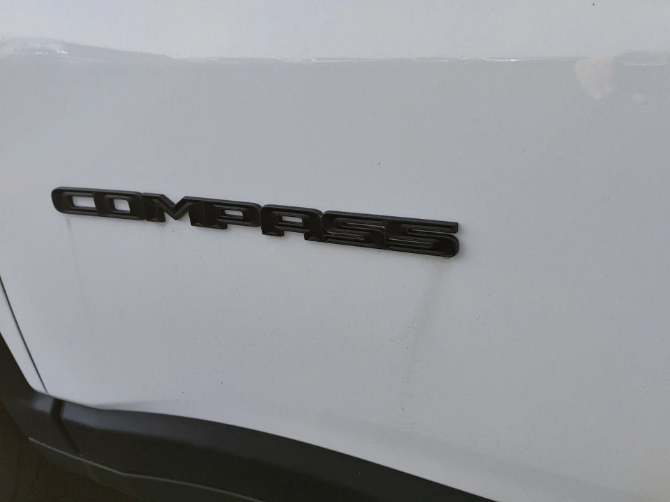 2026 Jeep Compass - Image 10 of 12