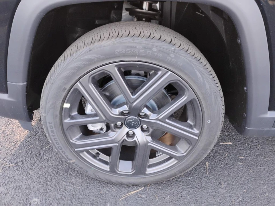 2026 Jeep Compass - Image 9 of 12