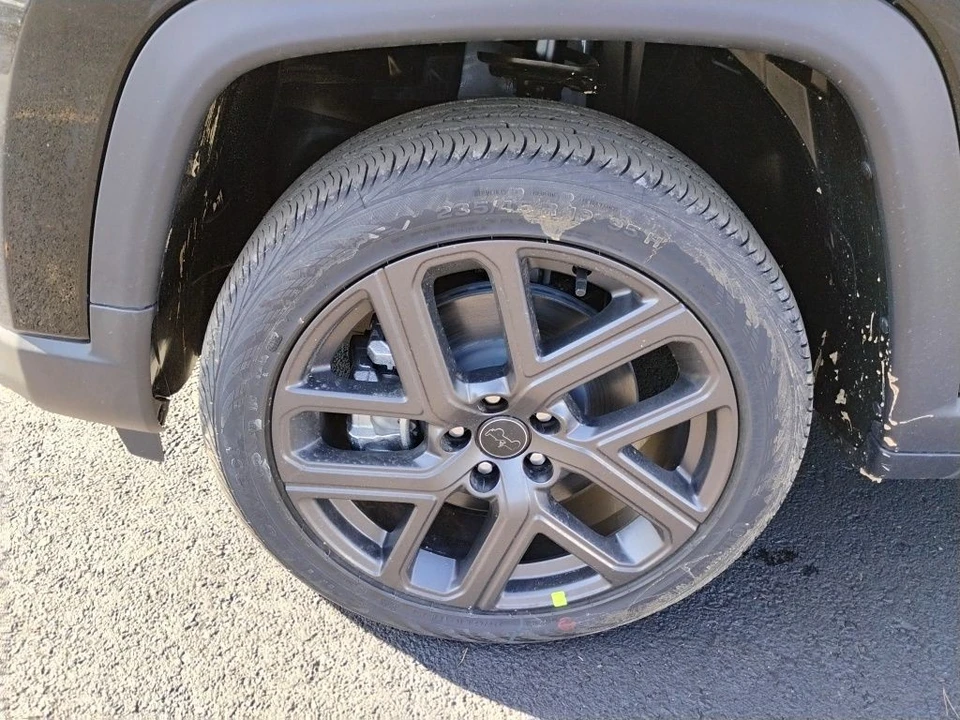 2026 Jeep Compass - Image 9 of 12
