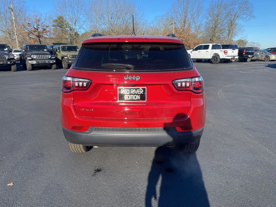 2026 Jeep Compass - Image 6 of 12