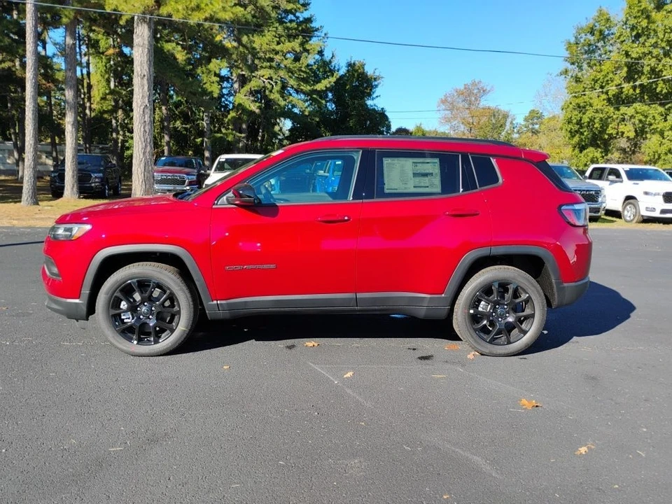 2026 Jeep Compass - Image 8 of 12